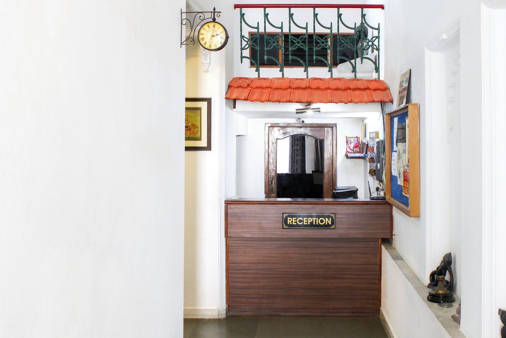 Hotel Devraj Niwas On Lake Pichola Udaipur Exteriör bild